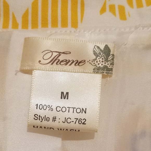 Theme Floral Peplum Style Jacket (C2) - Picture 5 of 9